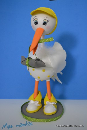 Cigüeña con bebe REF: 007